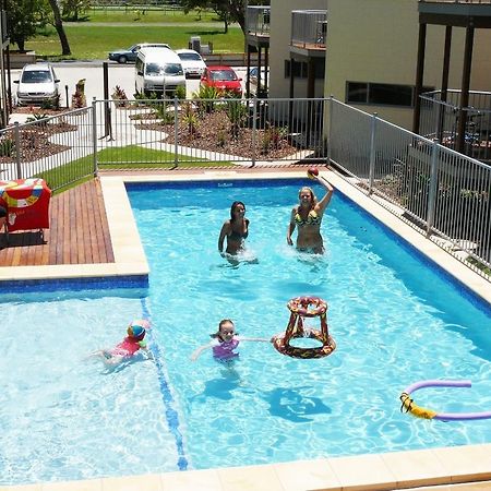 Emu Park Beach Resort Экстерьер фото